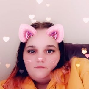 Meet your Posher, Sandie